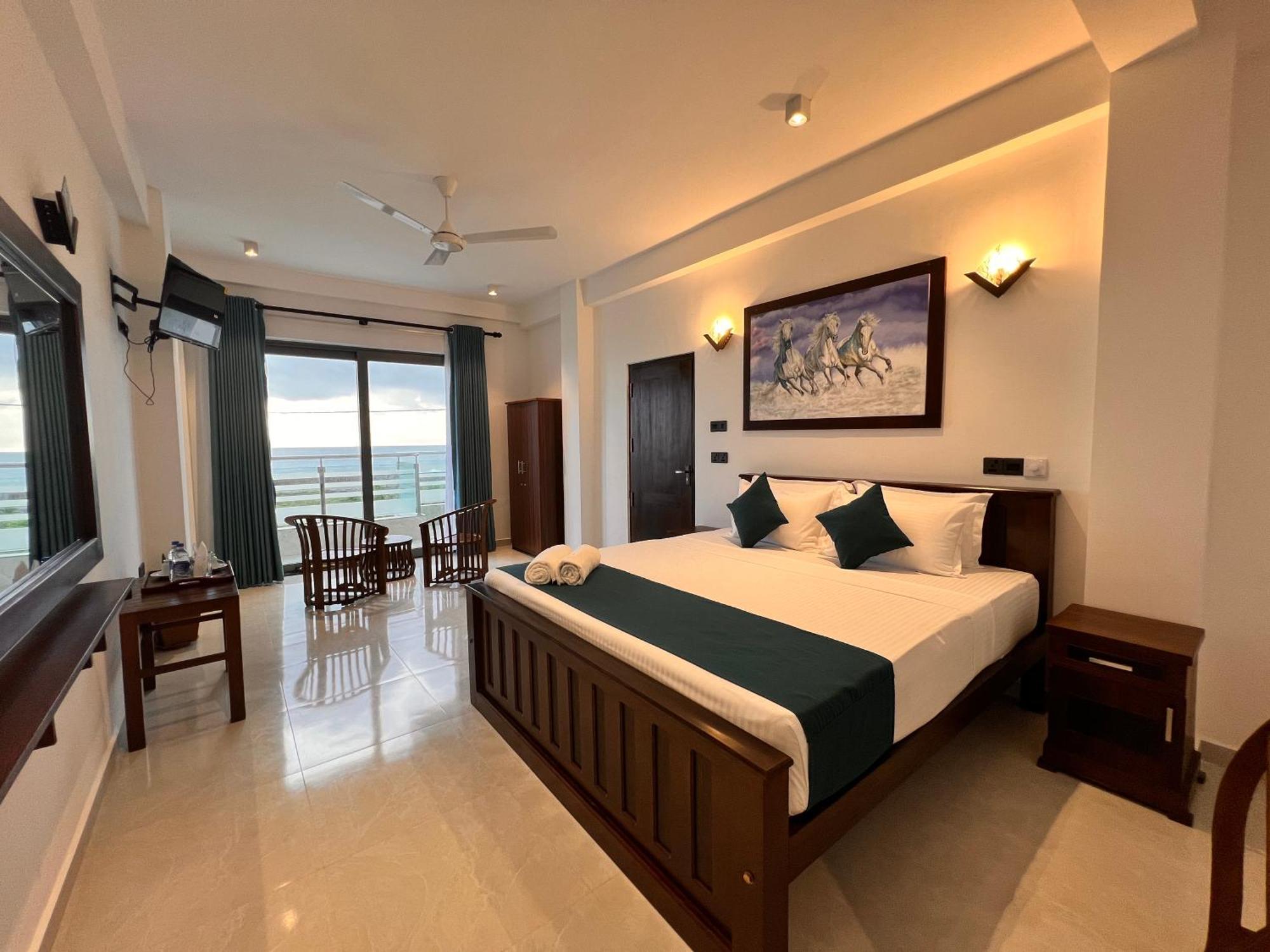 Ocean Front Villa Hikkaduwa Zewnętrze zdjęcie